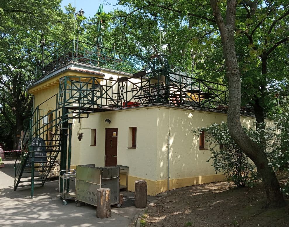 Mlíkárna v Riegrových sadech